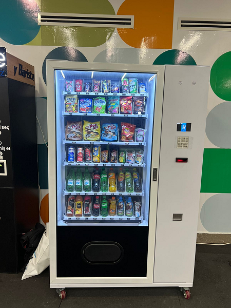fabricant de distributeurs automatiques de boissons